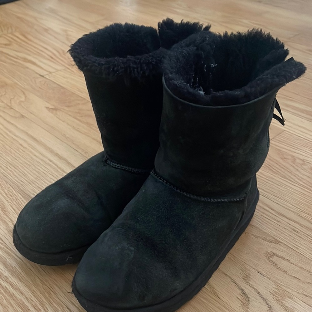 UGG Bailey Bow II